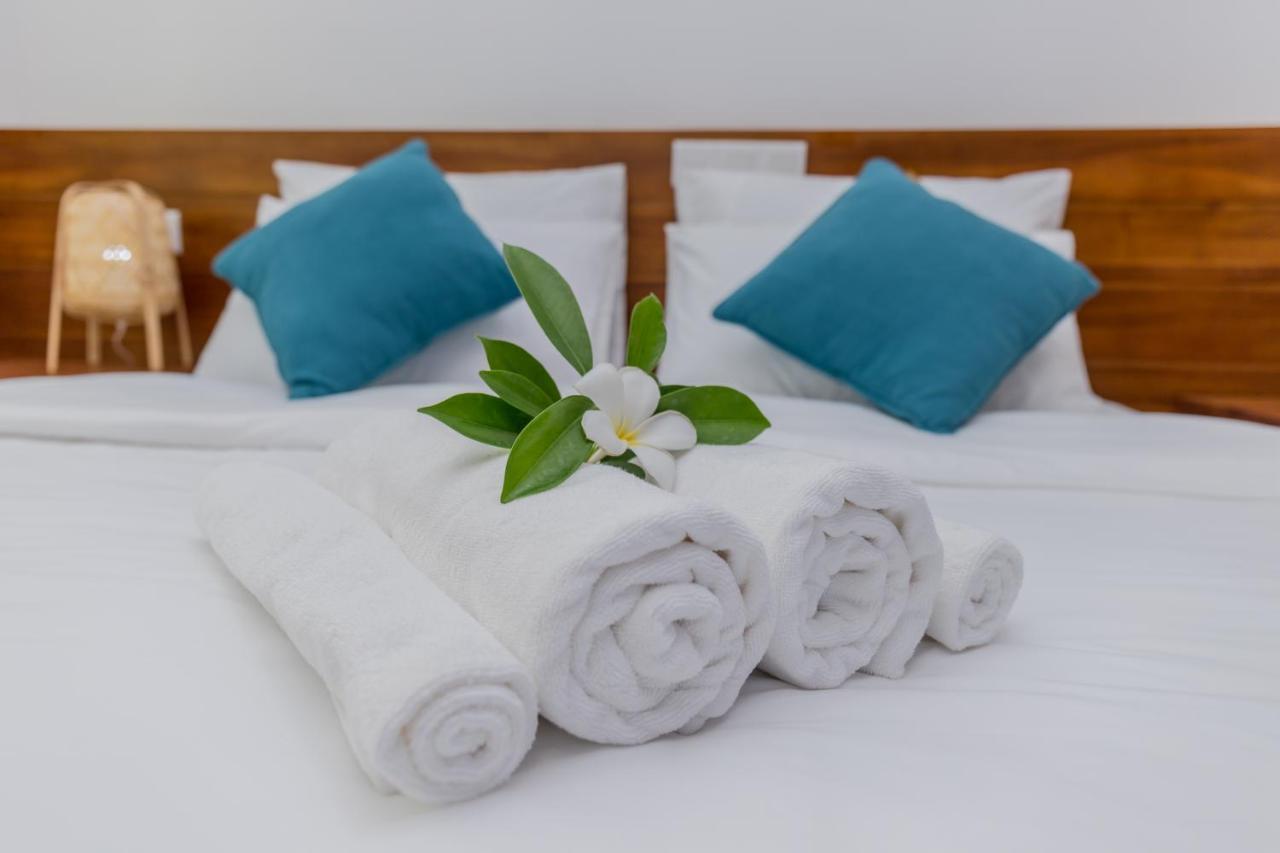 Nihaali Maldives Hotel Kudarikilu Luaran gambar