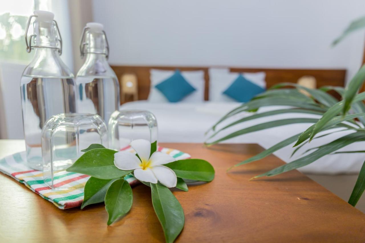 Nihaali Maldives Hotel Kudarikilu Luaran gambar