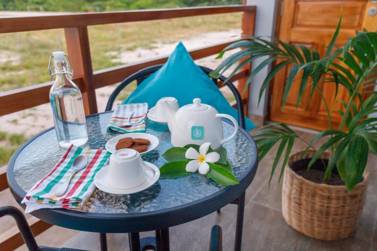 Nihaali Maldives Hotel Kudarikilu Luaran gambar