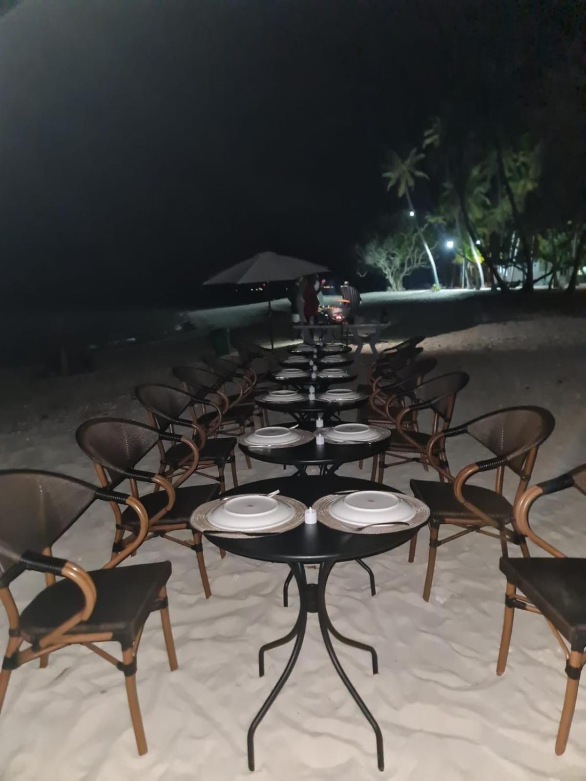 Nihaali Maldives Hotel Kudarikilu Luaran gambar